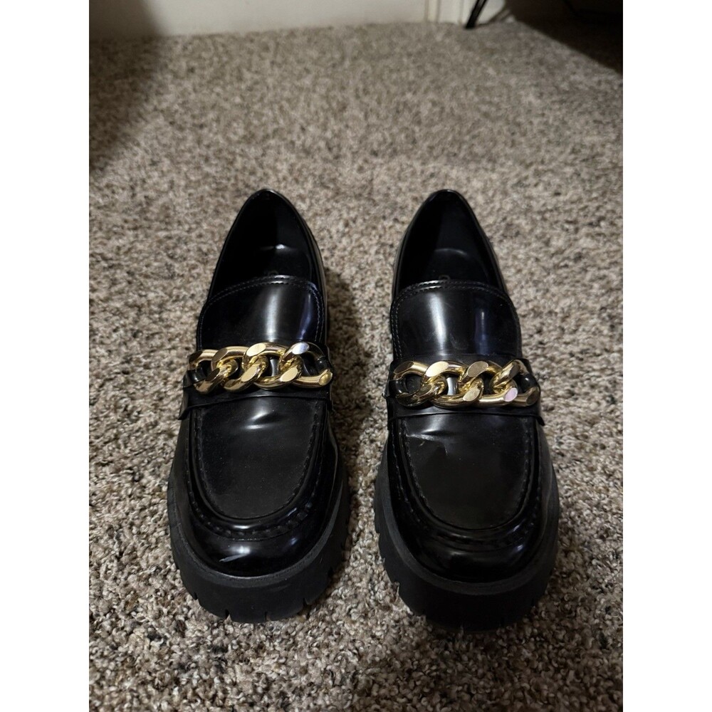 GUESS Womens 8 Black Chunky Lug Sole Loafers Gold Chain Platform Patent Shoes